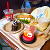 キャステル 【USJ×呪術廻戦】食べ歩きフード＆ドリンク徹底解説！玉犬まんや七海のカスクート、五条悟バケツも！