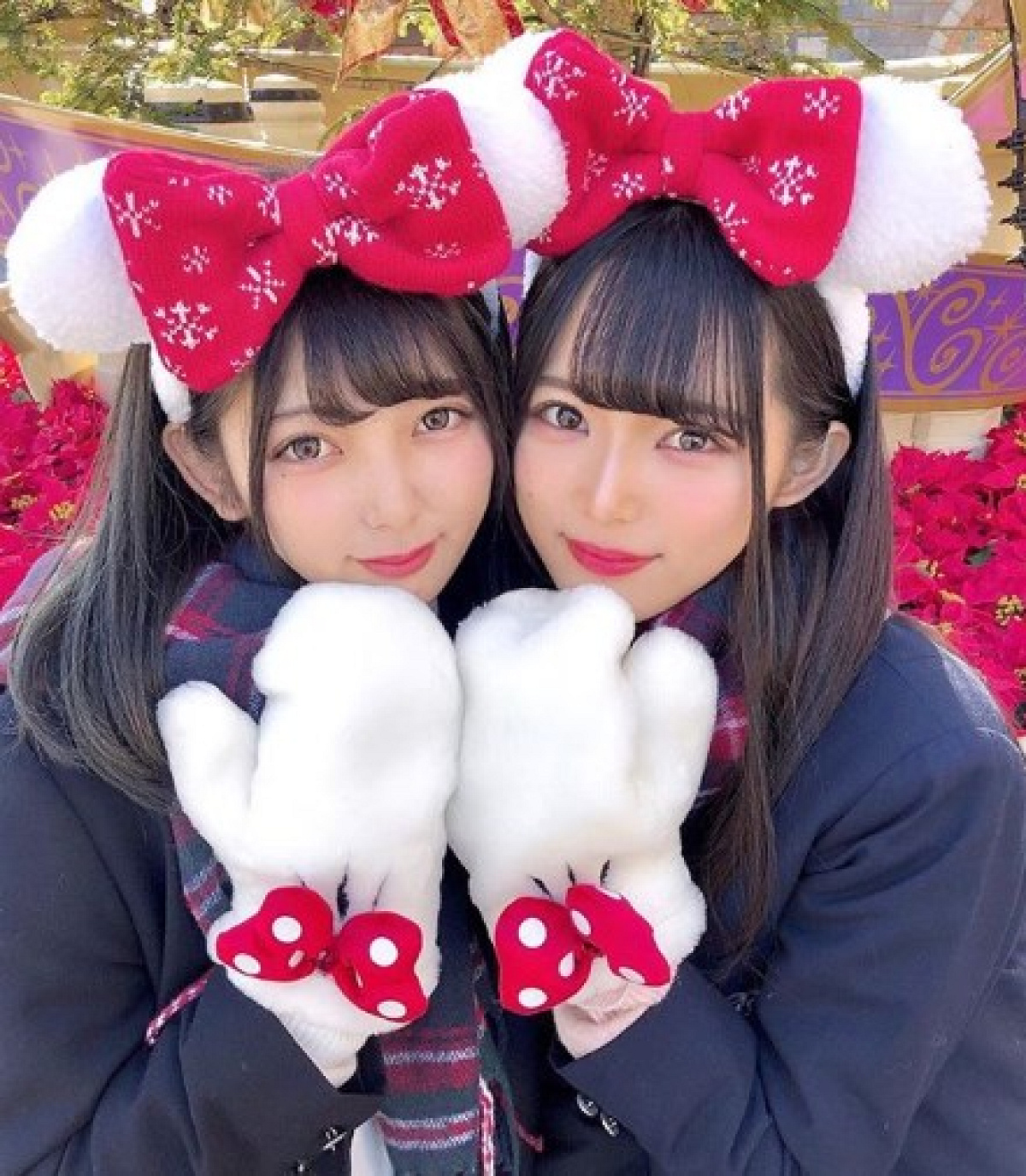 ミニーマウス カチューシャと手袋セット ミニーのカチューシャと手袋がキュートな制服コーデ| キャステル