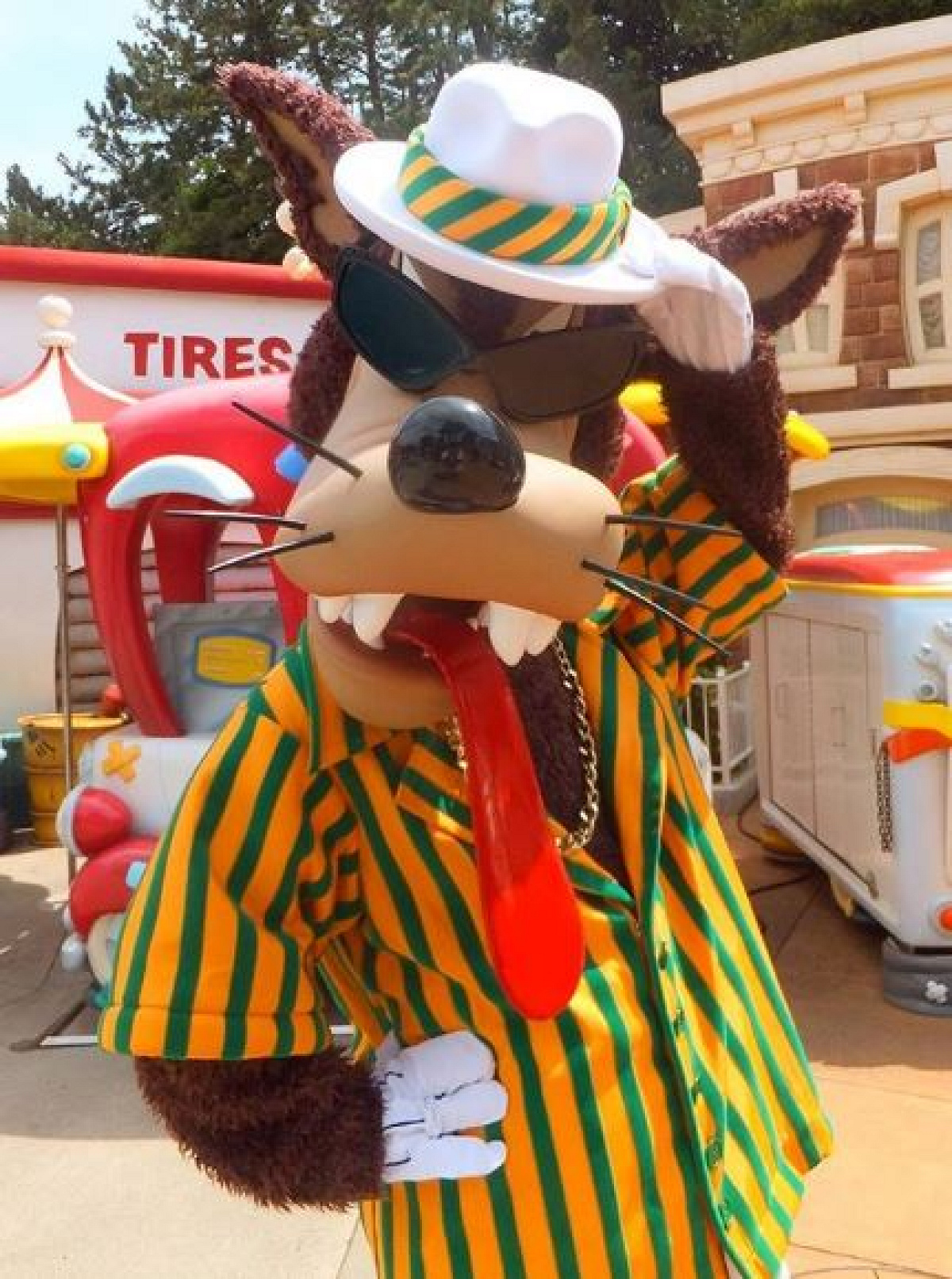 ビッグ・バッド・ウルフ| キャステル | CASTEL ディズニー情報