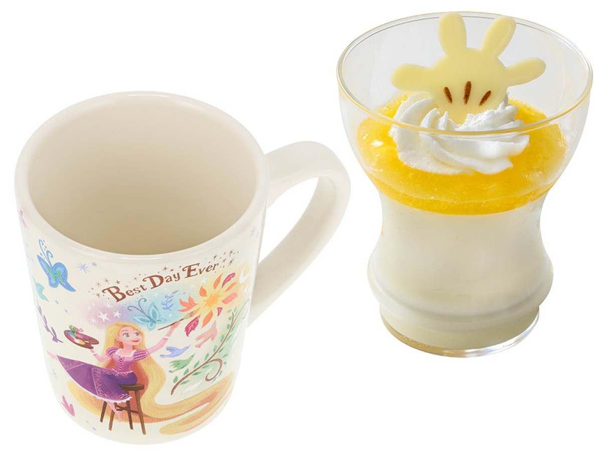 チーズムース、スーベニアカップ付き