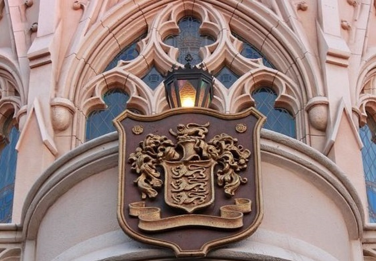 ディズニー家の紋章