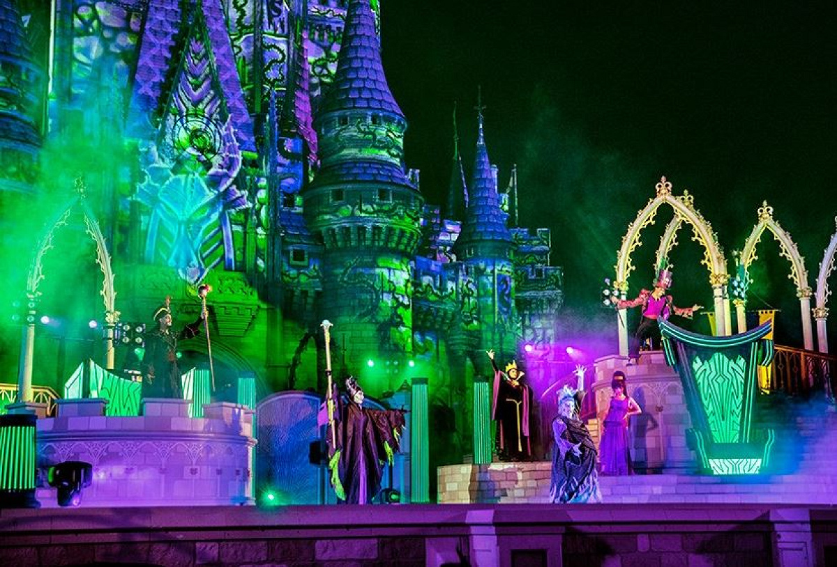 ディズニーヴィランズ・アフター・アワーズ| キャステル | CASTEL