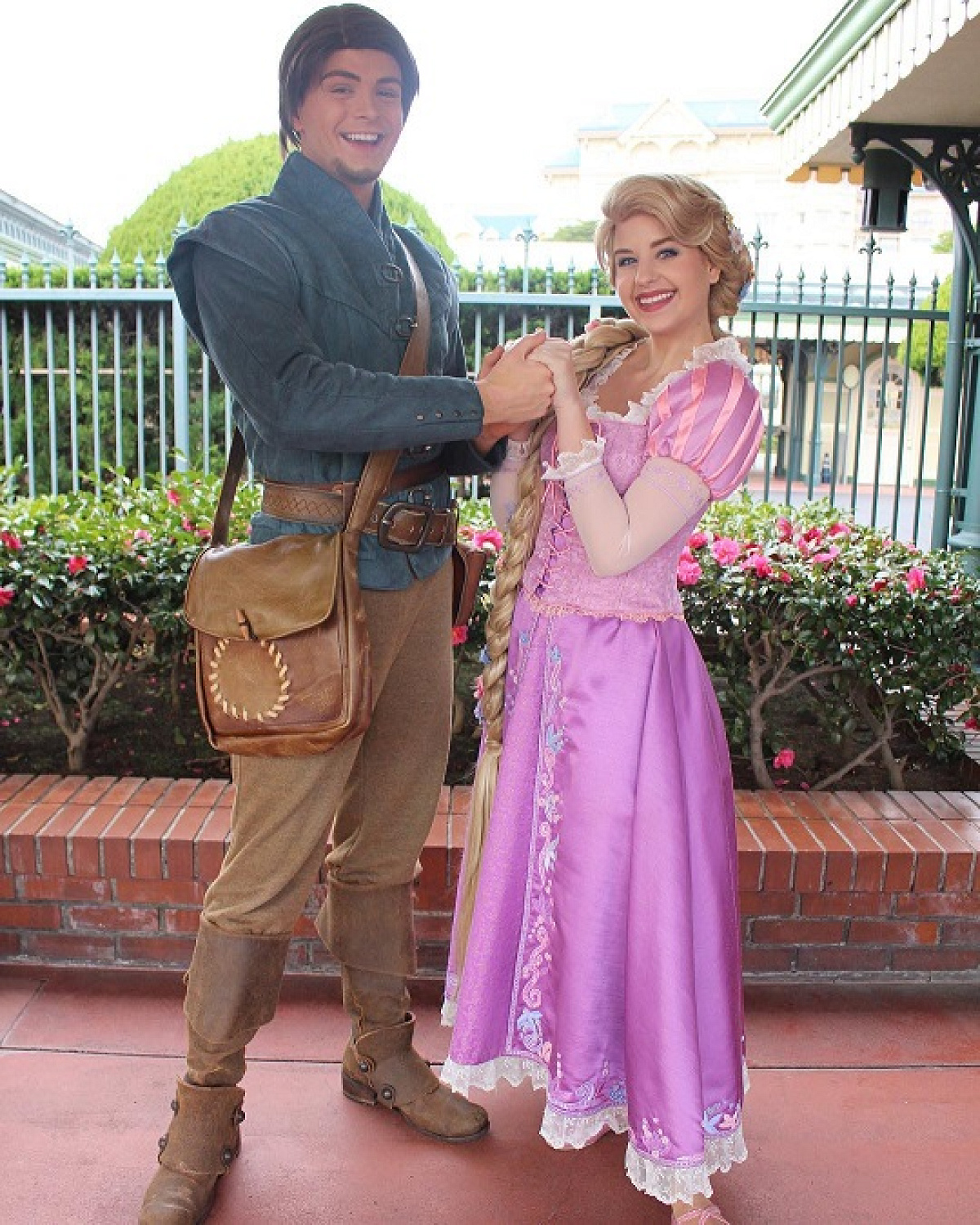 フリンライダーとラプンツェル| キャステル | CASTEL ディズニー情報