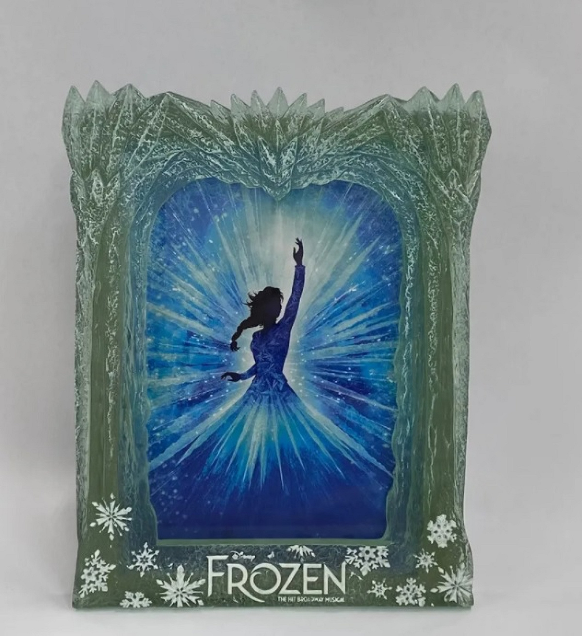 アナと雪の女王　GINZA TANAKA 純プラチナ　フォトフレーム アナと雪の女王/フォトフレーム| キャステル | CASTEL ディズニー情報