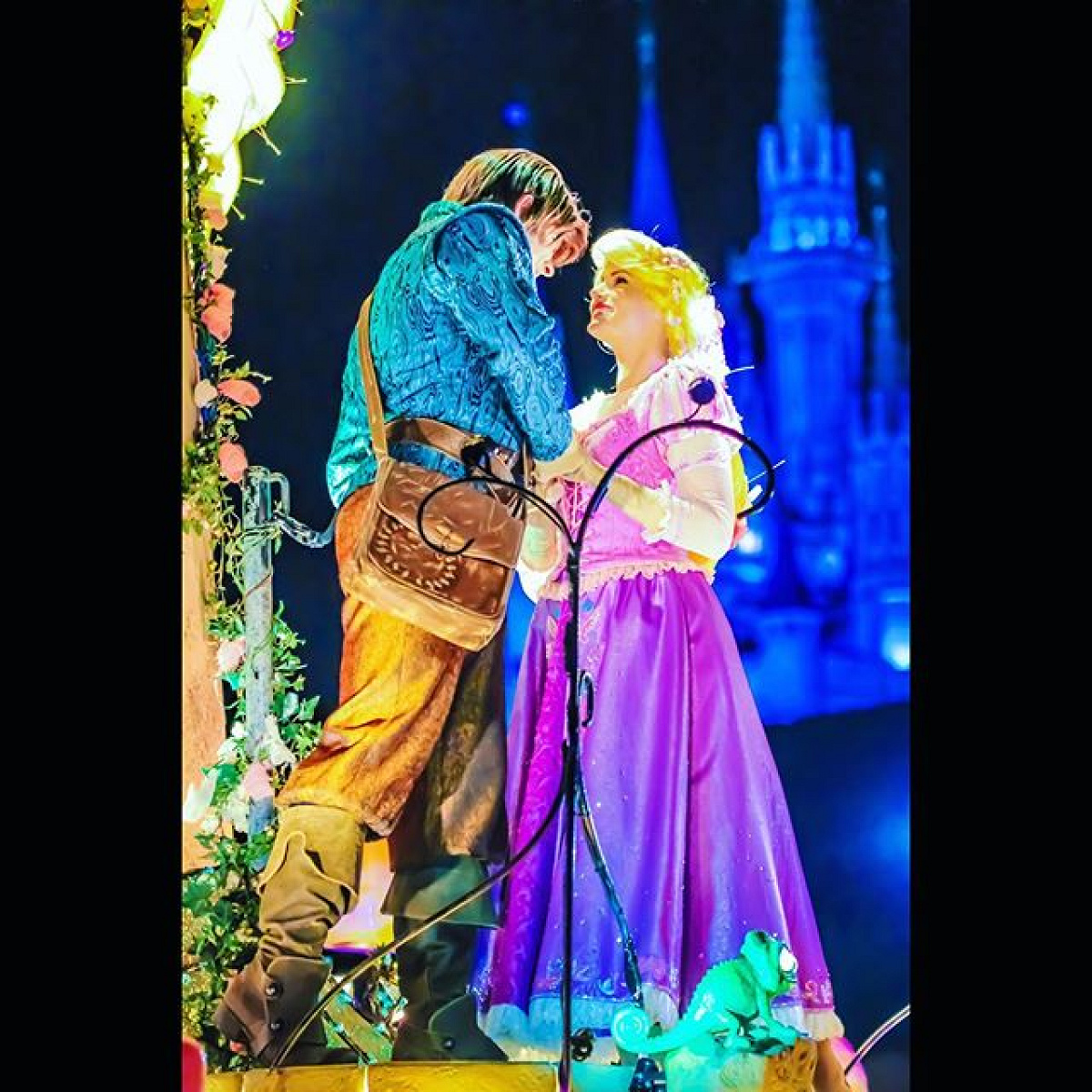 ラプンツェルとユージーン♡| キャステル | CASTEL ディズニー情報