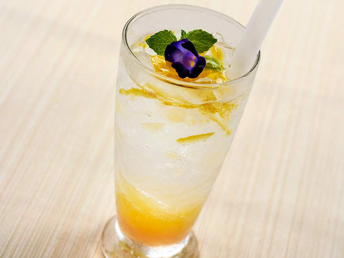 スパークリングドリンク（シトラス＆ピーチ）