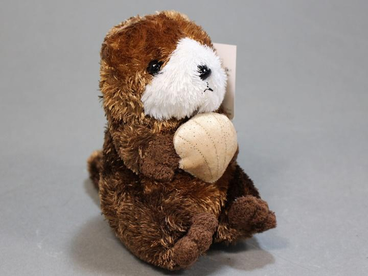 ラッコのぬいぐるみ ラッコのぬいぐるみ| キャステル | CASTEL ディズニー情報