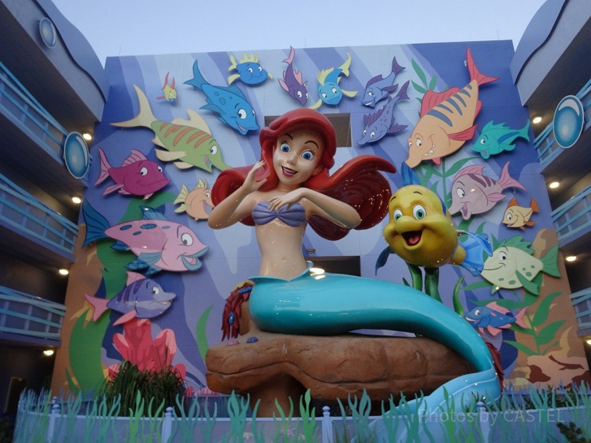 アート・オブ・アニメーション・リゾートのアリエル像| キャステル