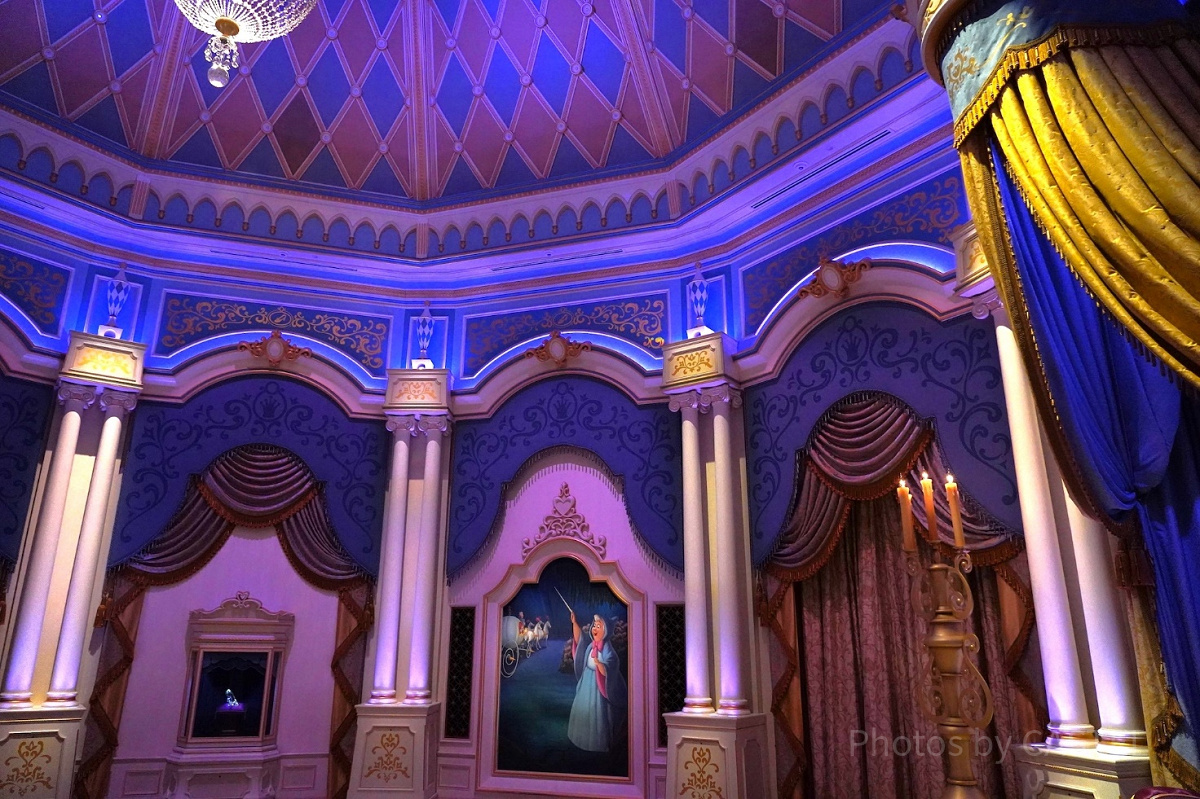 シンデレラのフェアリーテイル・ホール| キャステル | CASTEL