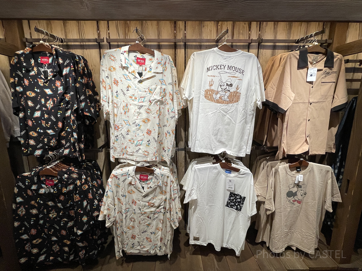 ウエスタンウエアの洋服