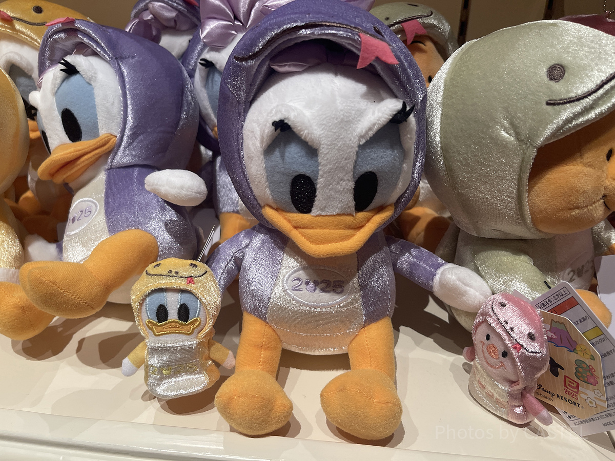 デイジーぬいぐるみ(ディズニーお正月グッズ2025)| キャステル