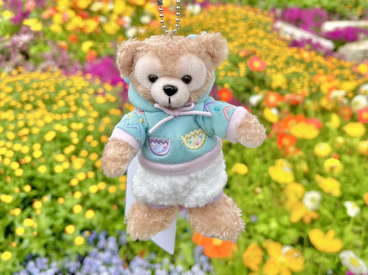 ダッフィーぬいぐるみバッジ（カム・ファインド・スプリンググッズ