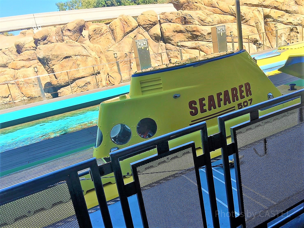 ファインディング・ニモ・サブマリン・ヴォヤッジ| キャステル