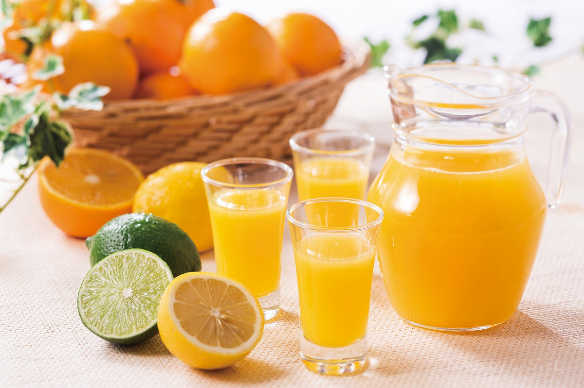 生絞りオレンジジュース