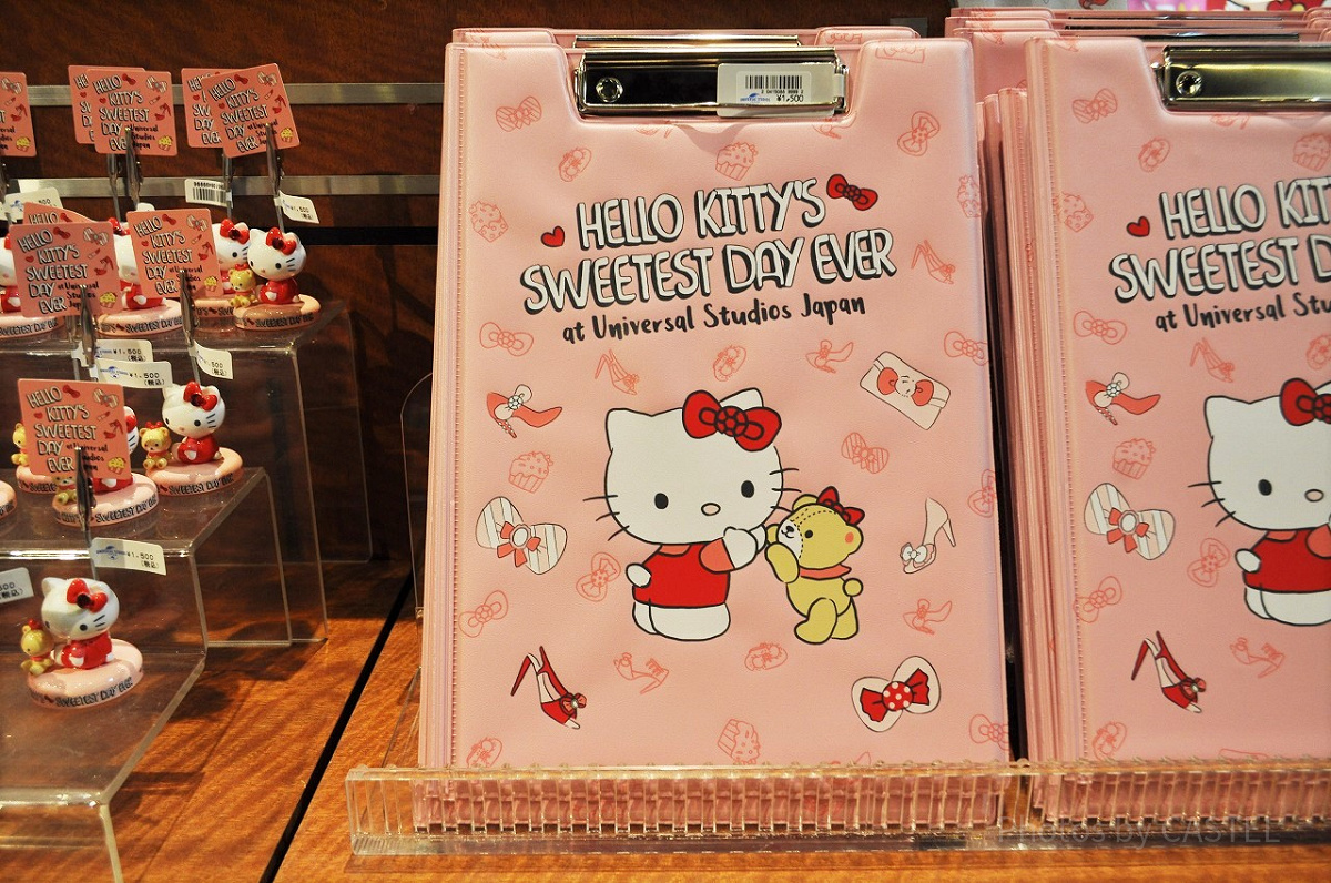 ハローキティ「Hello Kitty’s Sweetest Day Ever」バインダー