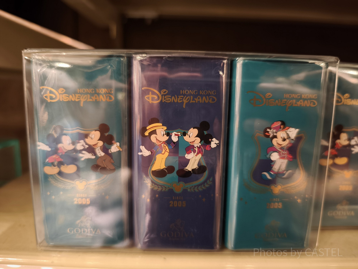 香港ディズニー20周年「Since 2005」グッズ：GODIVAコラボチョコレートセット