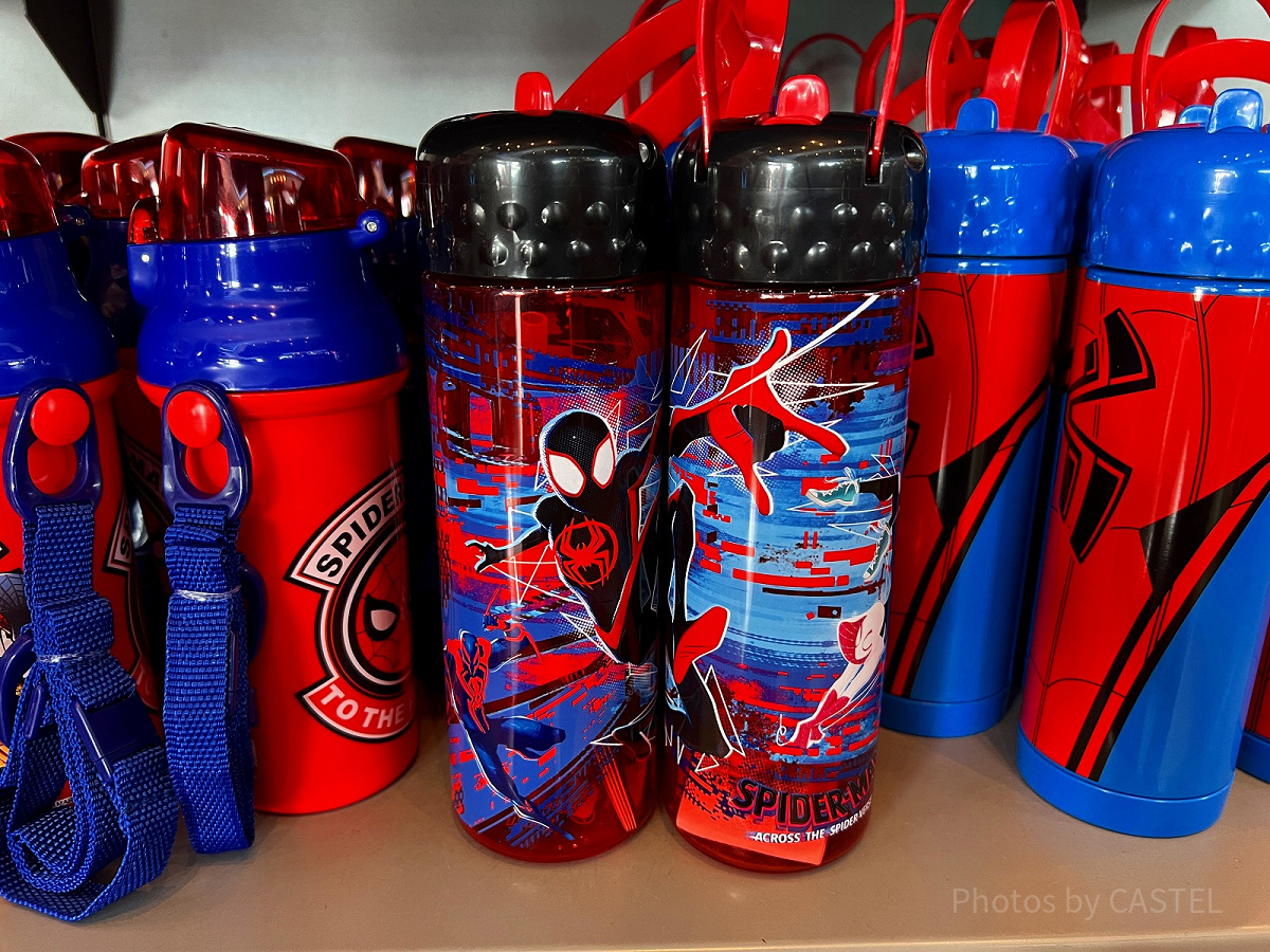香港ディズニーマーベルグッズ：マイルス版スパイダーマンのドリンク