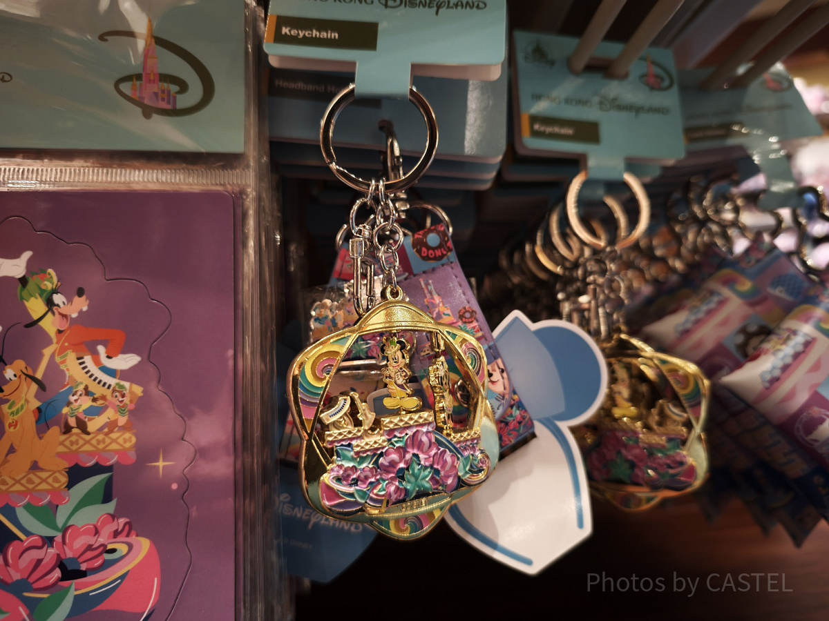 香港ディズニー20周年「フレンドタスティック」グッズ：キーチェーン