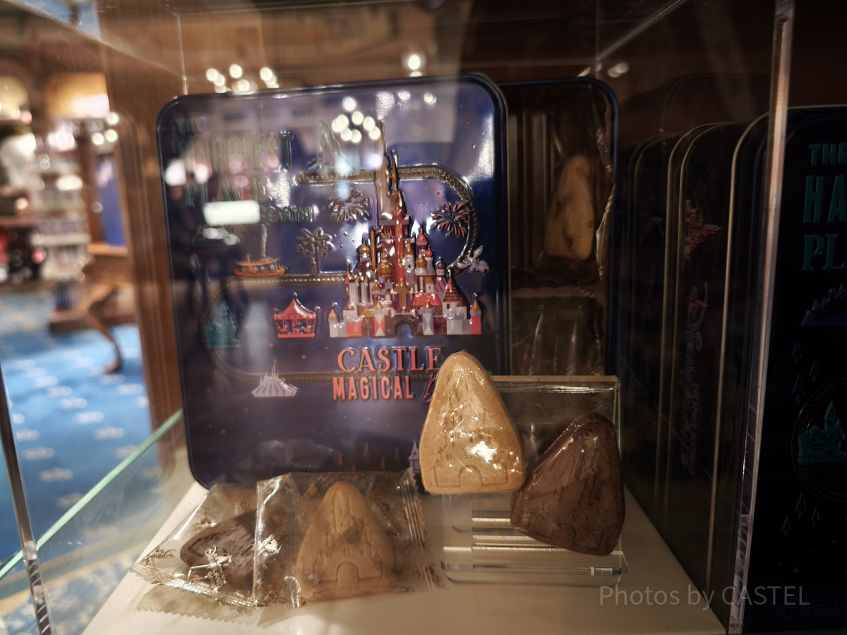 香港ディズニー20周年・スカイライングッズ：アソーテッドクッキー缶