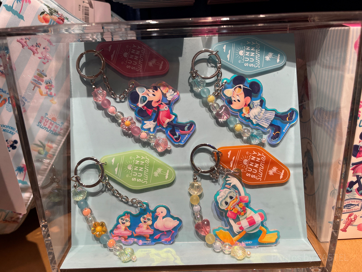 キーチェーン(ディズニー夏グッズ2025SUNNY SUNNY Summer)| キャステル
