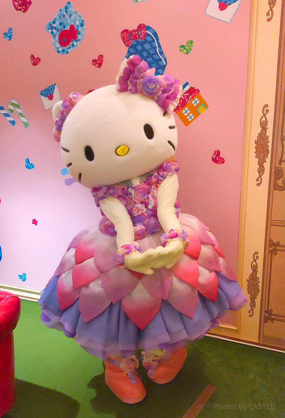 レディキティハウスで会えるキティちゃん| キャステル | CASTEL