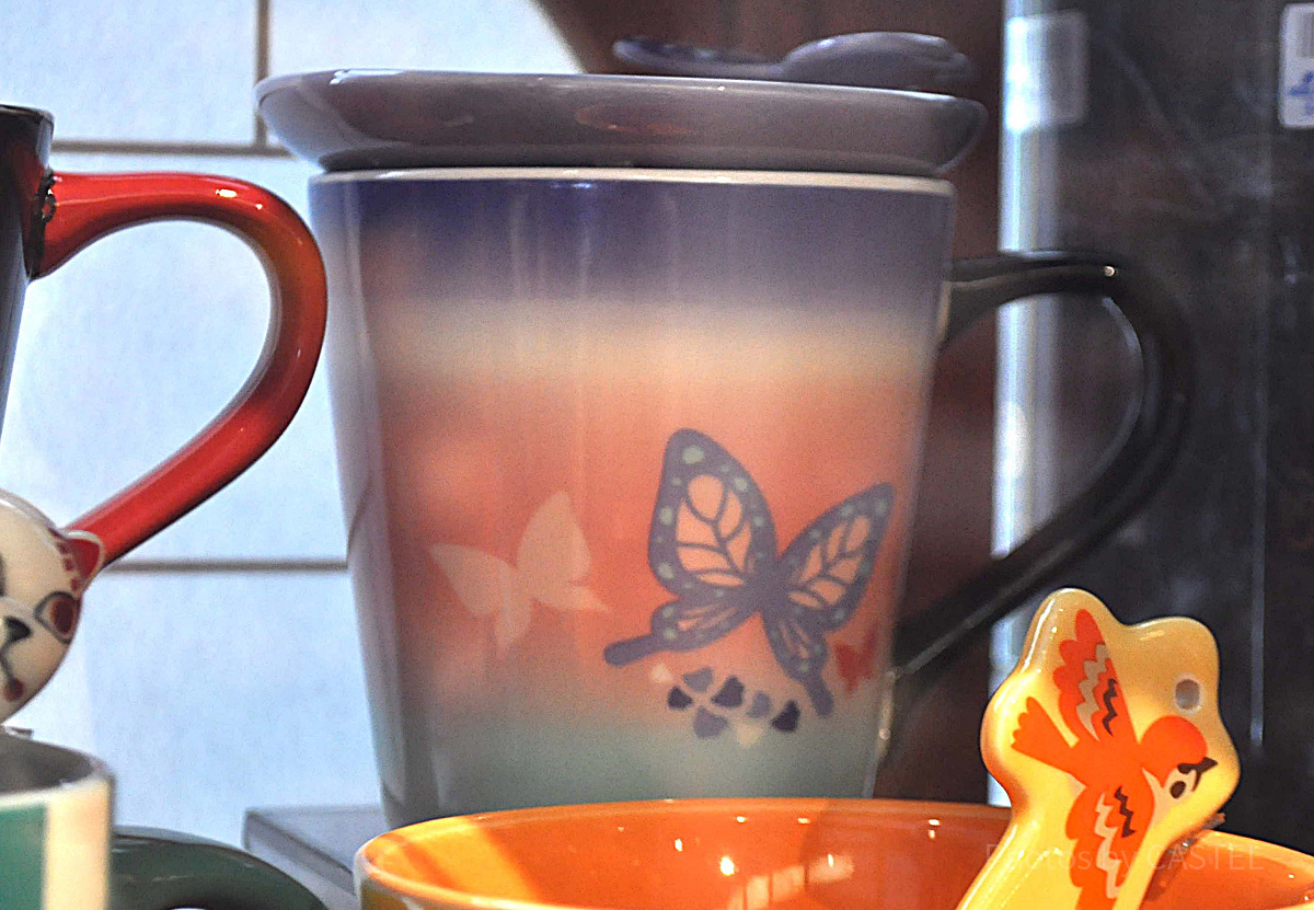 胡蝶しのぶのマグカップ