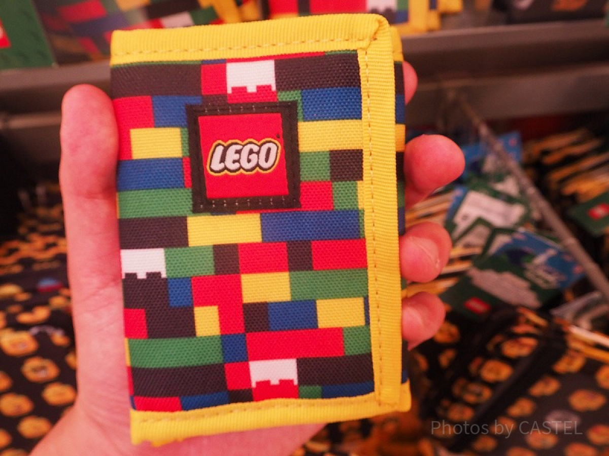 レゴランド財布（レゴブロックデザイン）