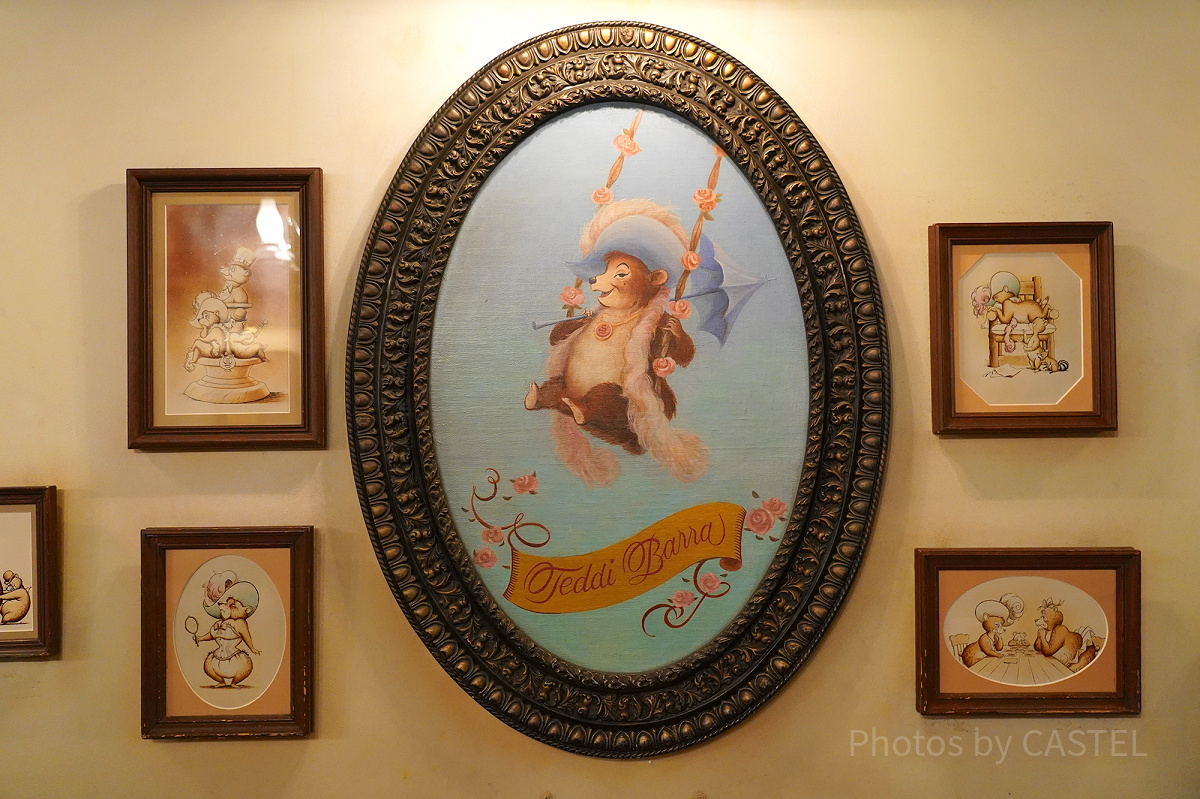 カントリーベア・シアターのロビー| キャステル | CASTEL ディズニー情報