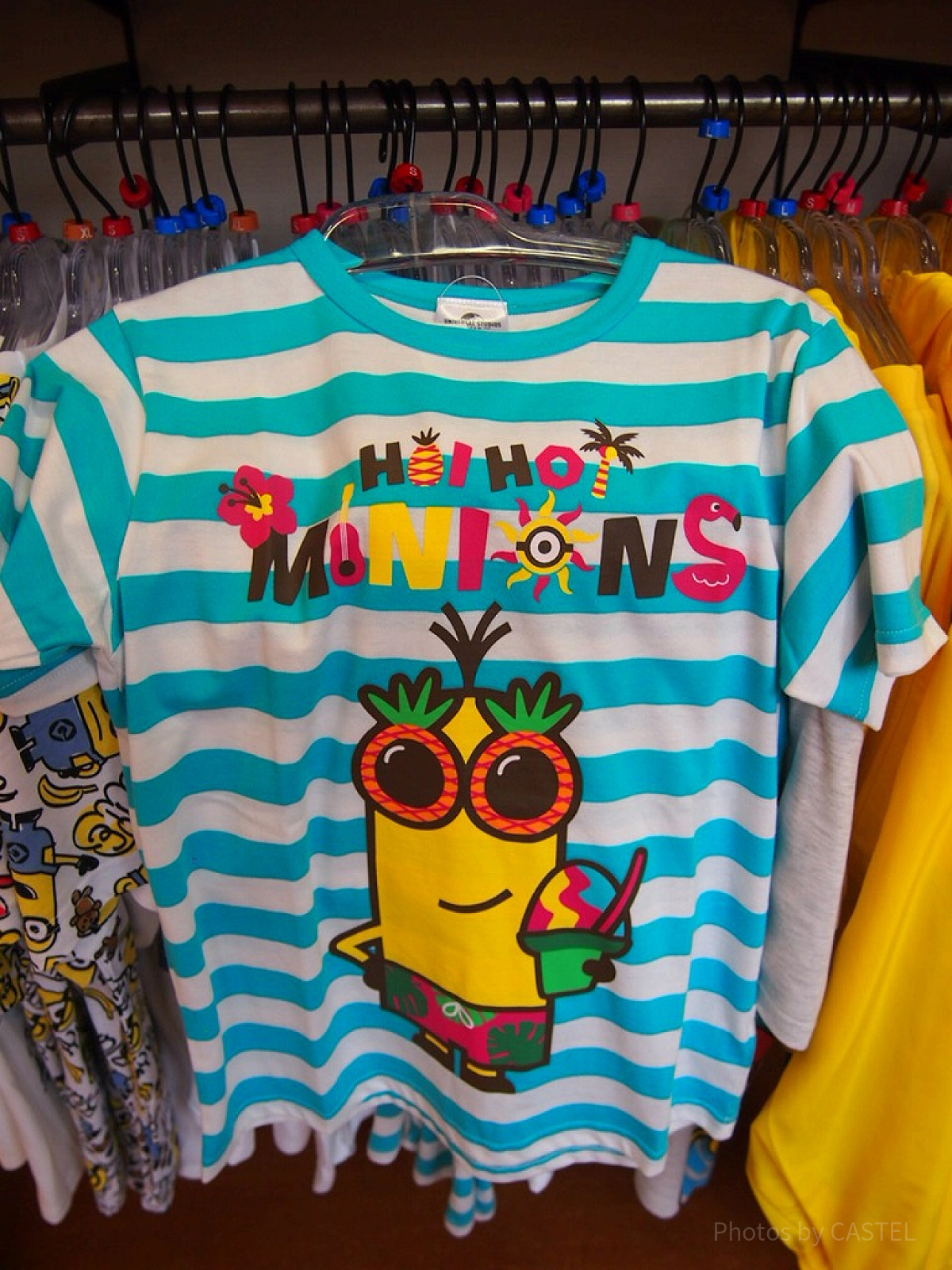 ミニオンの常夏ストライプTシャツ