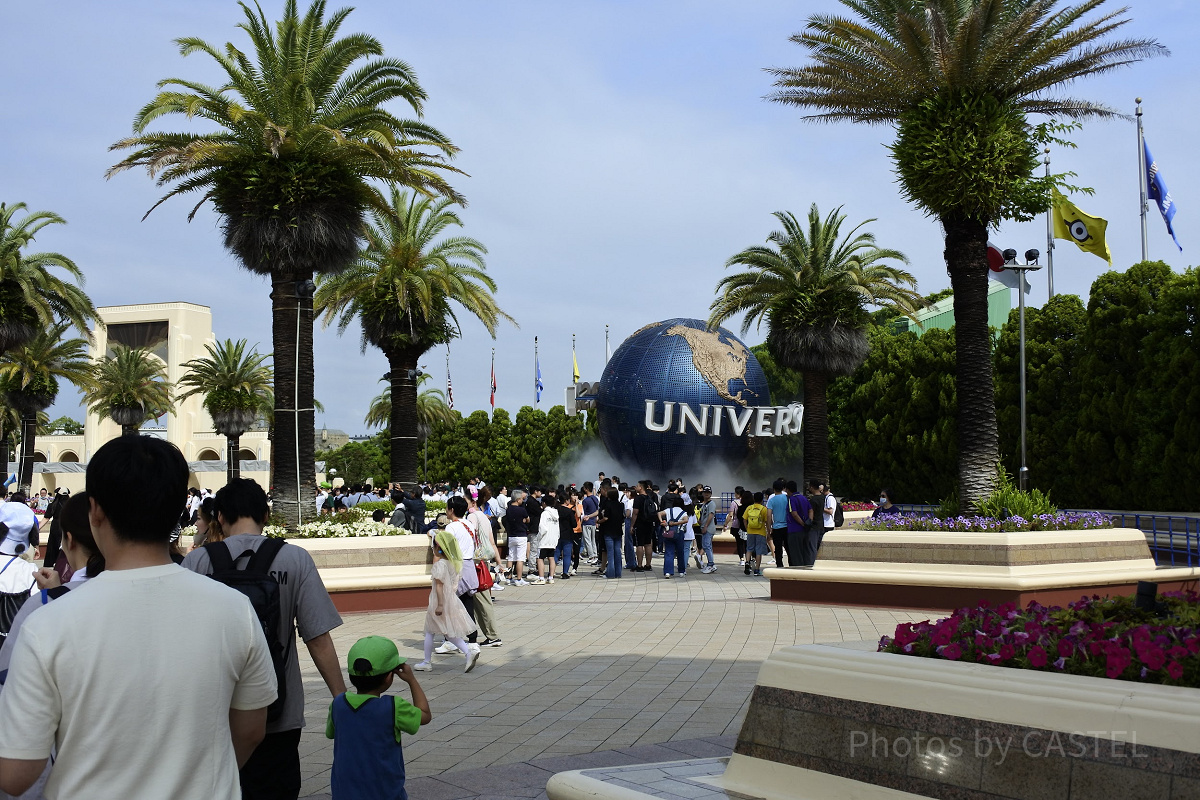 ユニバーサルグローブ付近（2023年6月） キャステル CASTEL ディズニー情報