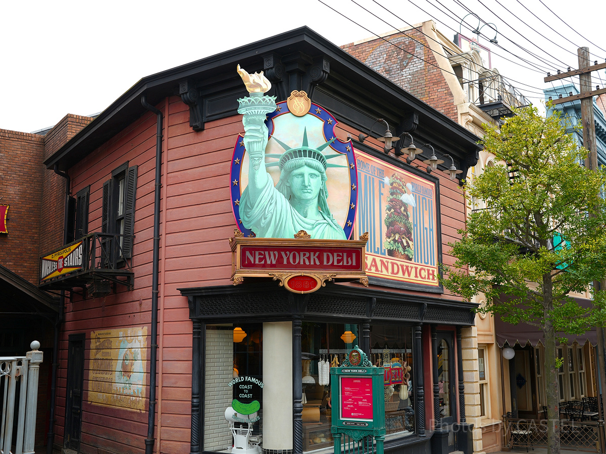 ニューヨークデリ| キャステル | CASTEL ディズニー情報