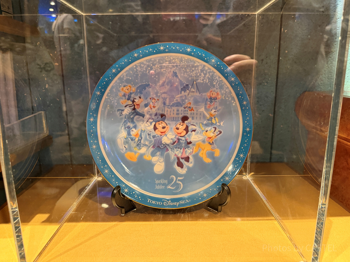 絵皿(ディズニーシー25周年グッズ)| キャステル | CASTEL ディズニー情報