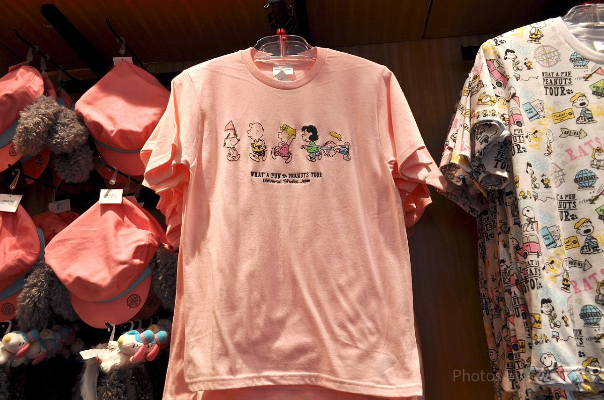 ピンクTシャツ／WHAT A FUN PEANUTS TOUR