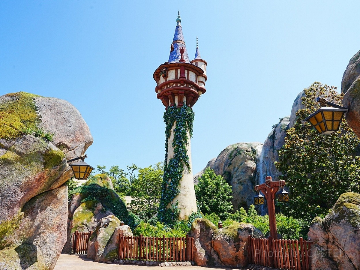 ファンタジースプリングスにあるラプンツェルの塔