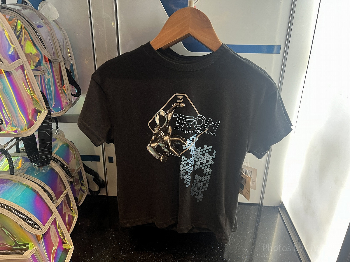 上海ディズニートロングッズ：トロンデザイン黒Tシャツ（子供