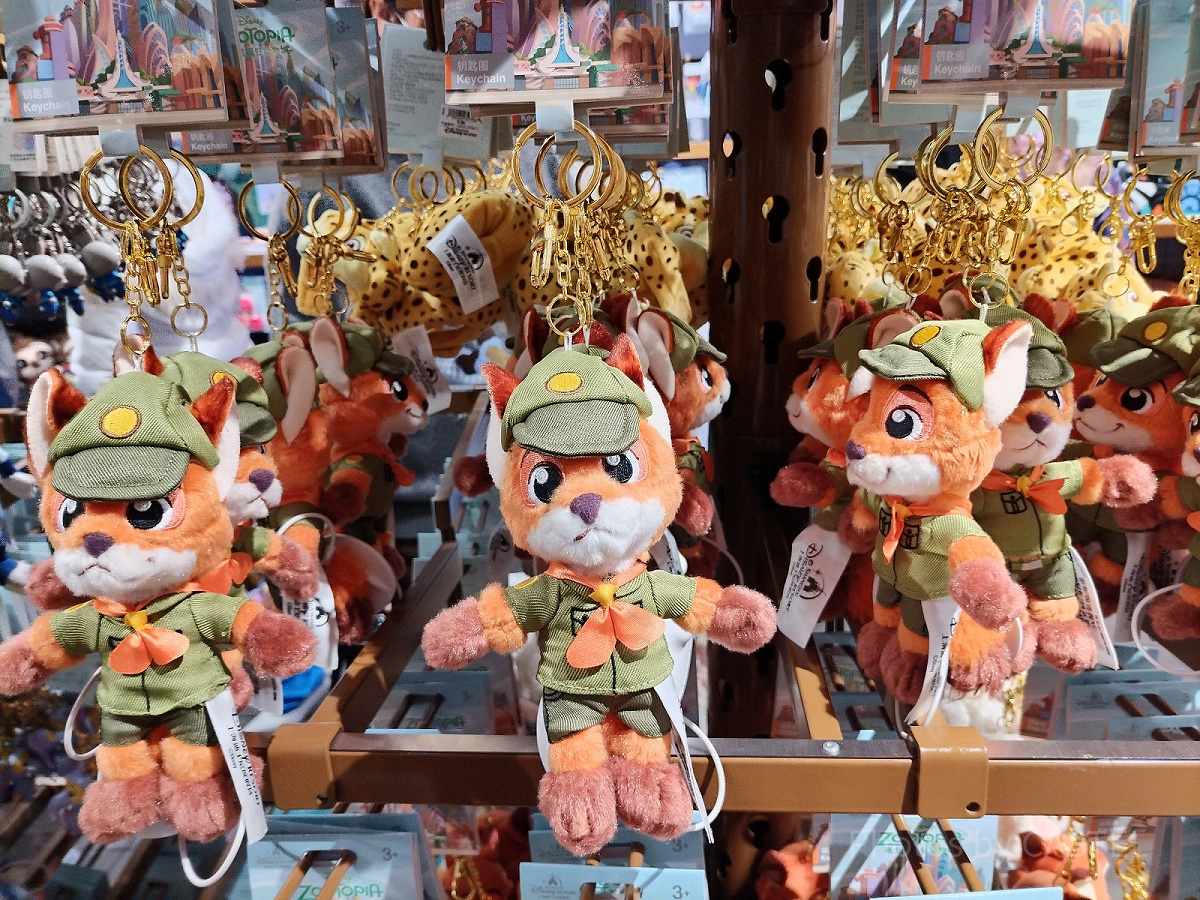 上海ディズニーズートピア ニックぬいぐるみキーチェーン 即日発送