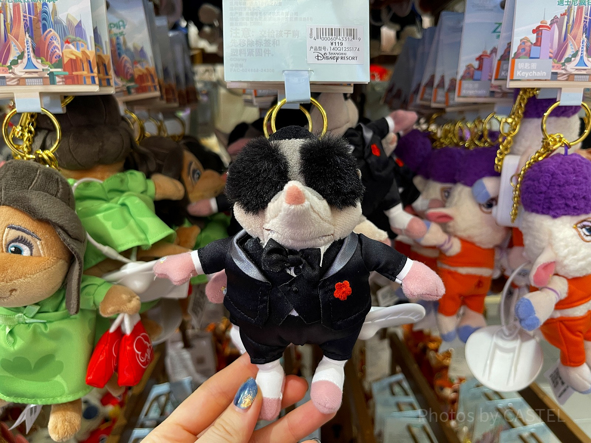 上海ディズニーズートピアグッズ：Mr.ビッグのぬいぐるみキーチェーン