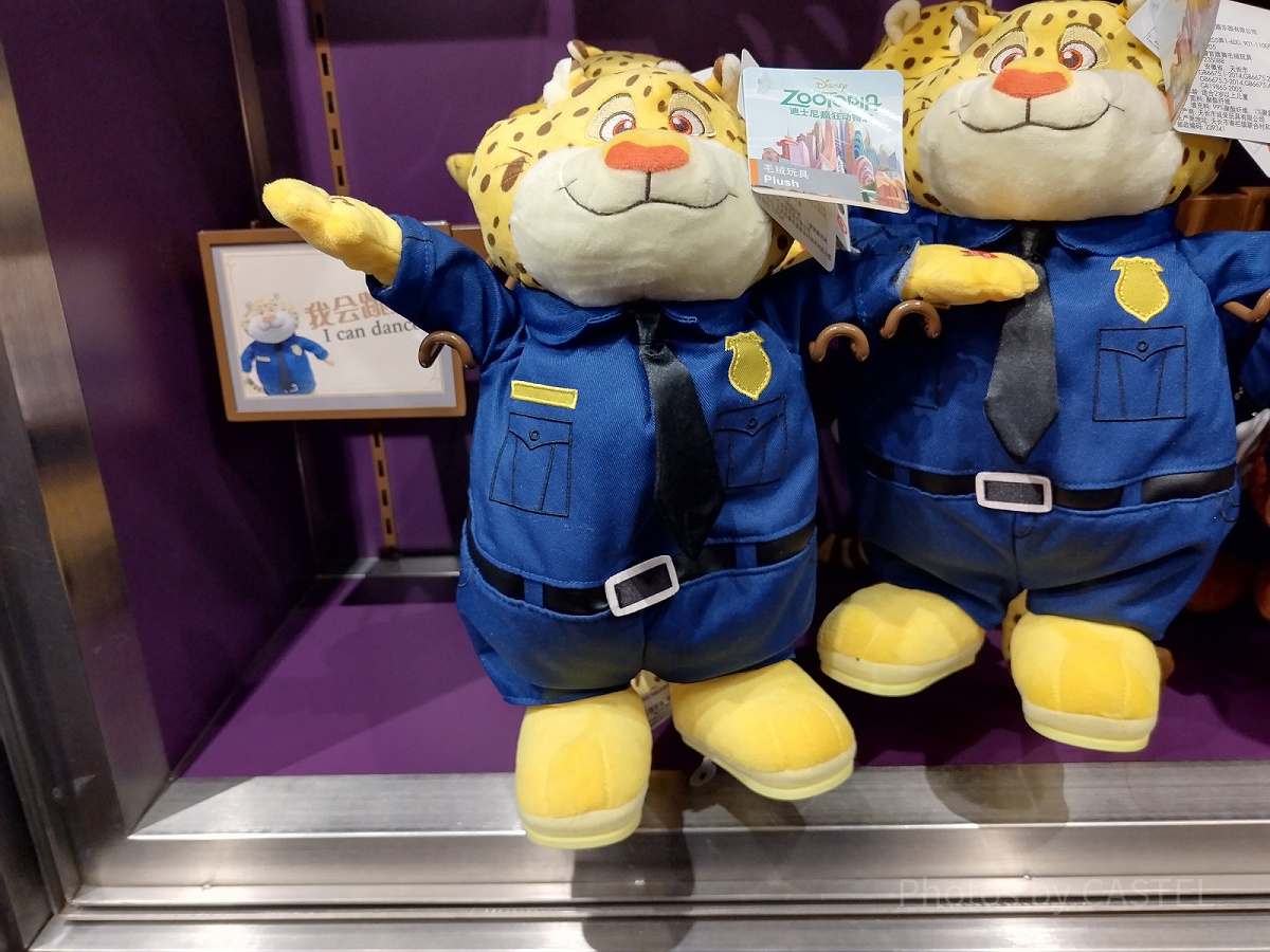 ズートピア　クロウハウザー　ぬいぐるみ　ダンシング　上海ディズニー Disney - 【現地購入☆正規品】クロウハウザー ズートピア ぬいぐるみ