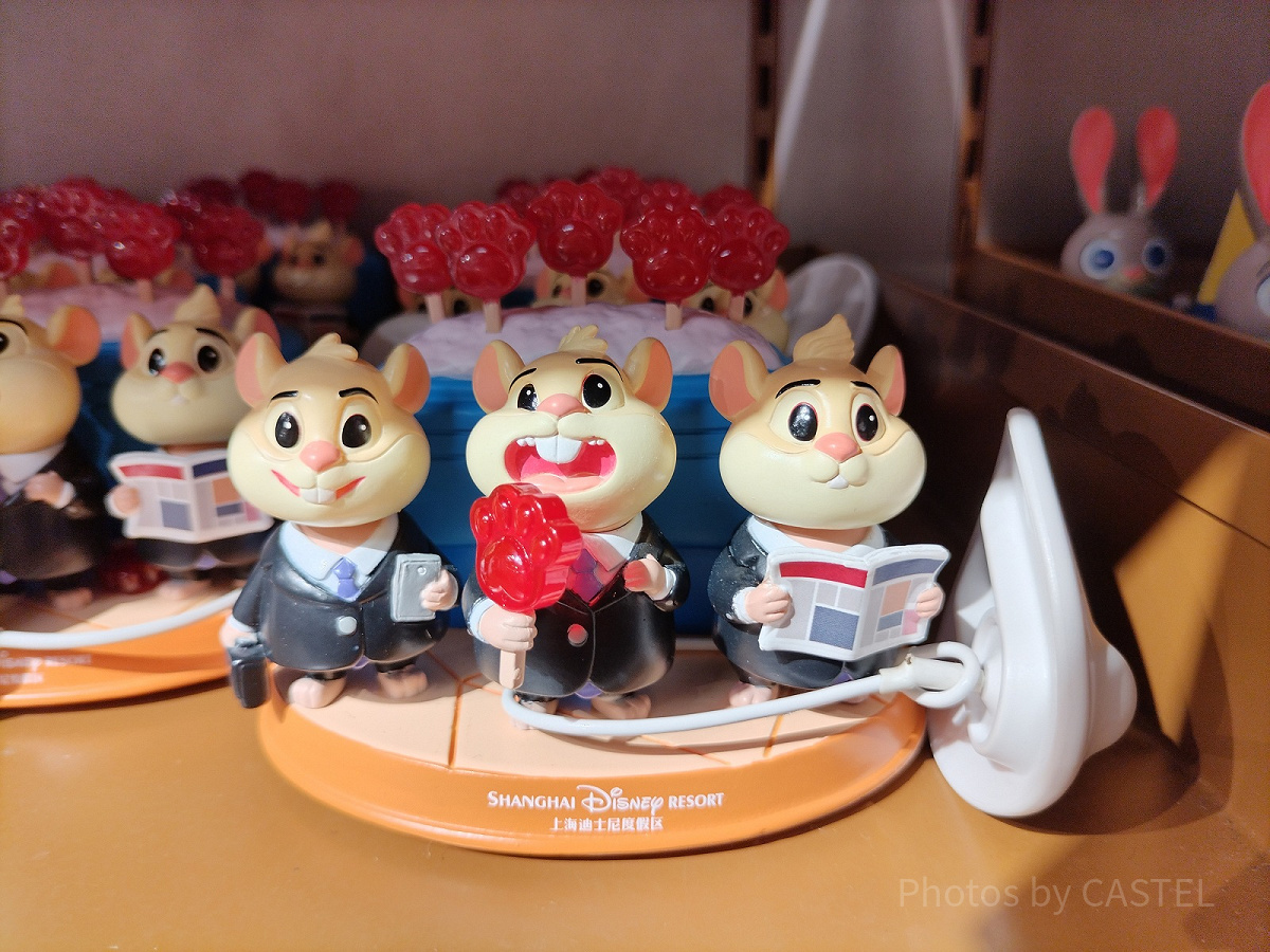 上海ディズニーズートピアグッズ：タビネズミのフィギュア
