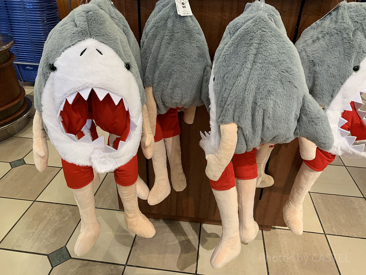 サメ人間ぬいぐるみハット| キャステル | CASTEL ディズニー情報