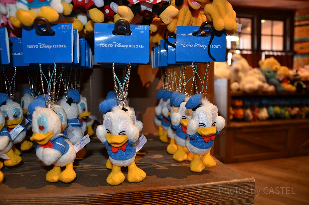 ストラップキーチェーン（泣き）| キャステル | CASTEL ディズニー情報