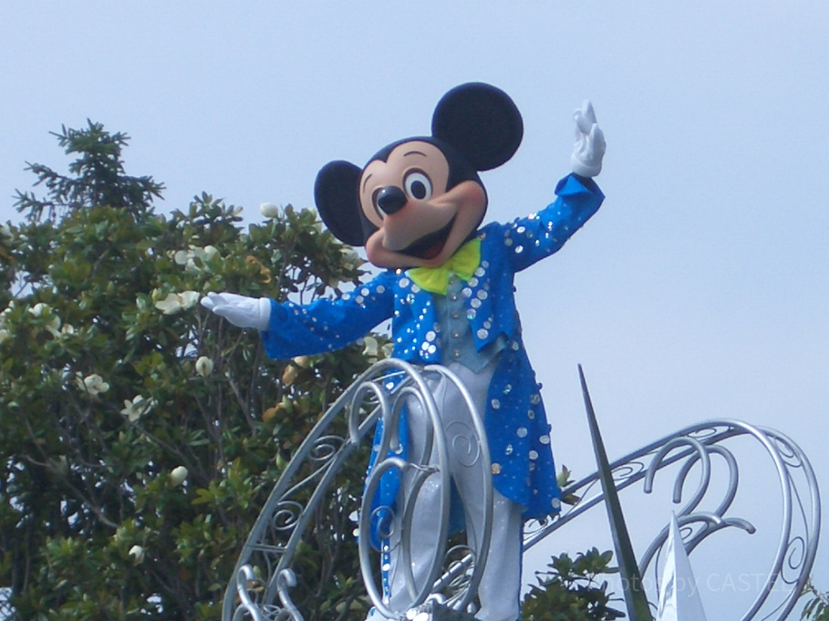 ディズニーパレード 70周年記念パレード「The Celebrate Happy Cavalcade」