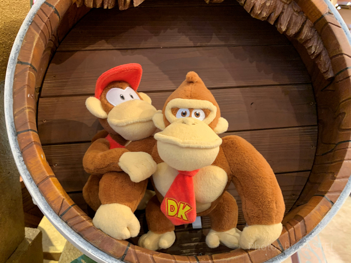 ドンキーさん専用 任天堂オフィシャルストアで、ドンキーコングをテーマにしたグッズ第2