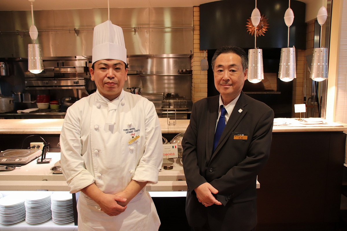 東武ホテルレバント東京 ヴェルデュール の安井様 左 と岡嶋様 右 キャステル Castel ディズニー情報
