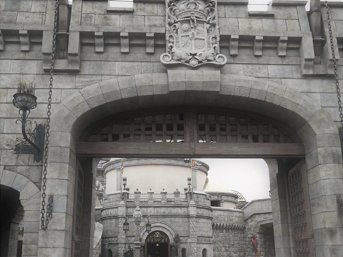 ポンテ・デレッラ・フォルテッツァ キャステル CASTEL ディズニー情報