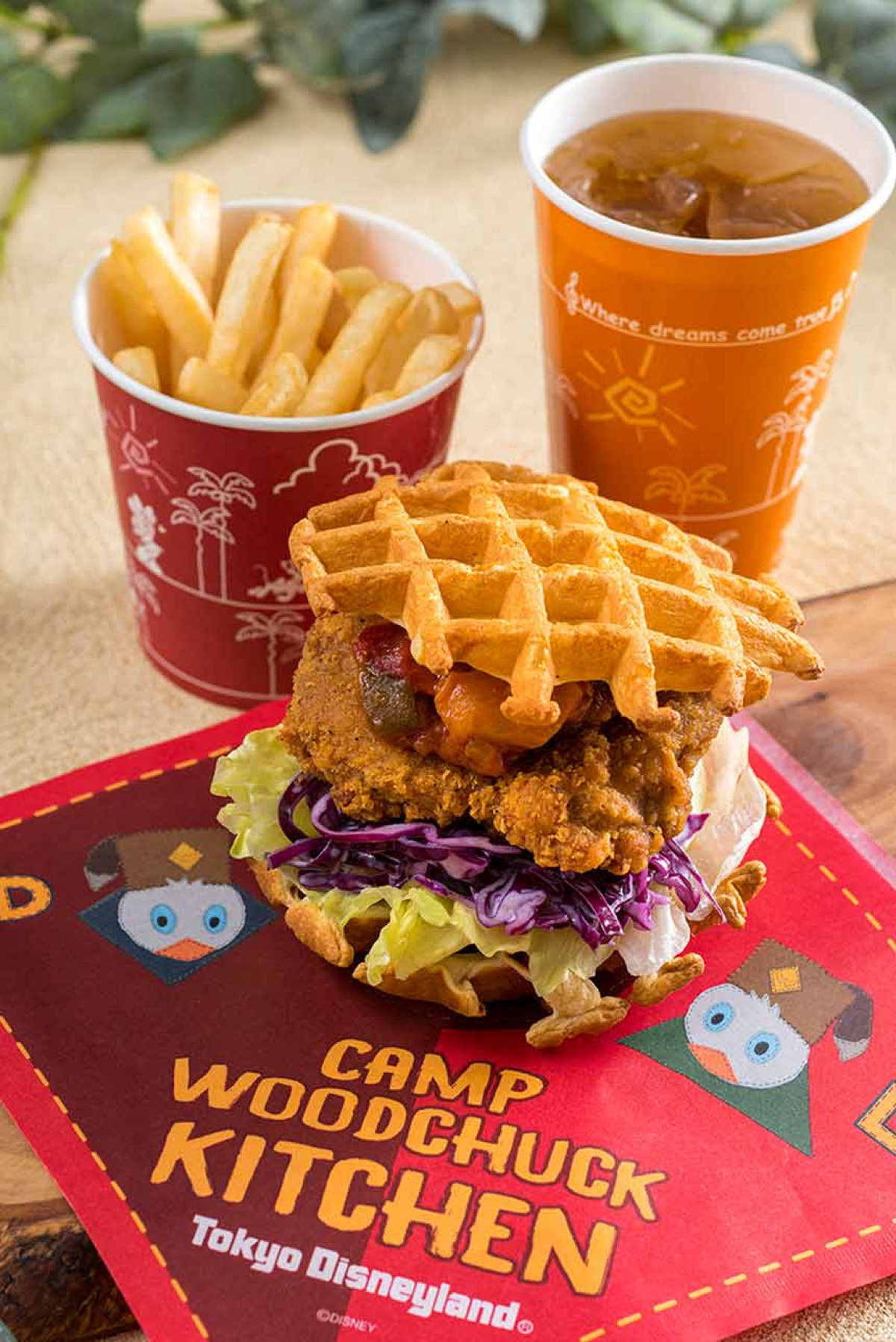 ワッフルサンド キャステル Castel ディズニー情報 ワッフルサンド キャステル Castel ディズニー情報