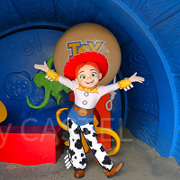 香港ディズニーの魅力とは？なぜ人は「わざわざ」行くのか？期待値を超える5つの理由