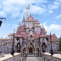 【11月更新】美女と野獣“魔法のものがたり”スタンバイパス最新情報！取り方・待ち時間は？スタンバイパスなしで乗れる？