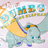 【2026】ディズニーのダンボグッズ全21種まとめ！ぬいぐるみ・雑貨・タオルなど！