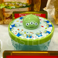 【2026】ディズニーシーのスーベニアグッズ31選！パーク内のレストランで販売中！